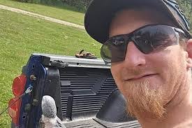 Shane Sherman's Instagram, Twitter & Facebook