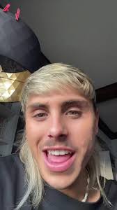 The teeth whitening strips literally save my life !! #hismile #ad