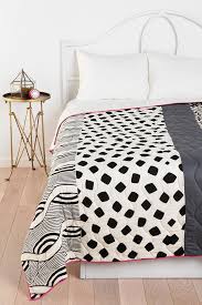 Magical Thinking Graphix Stitch Quilt Steppdecke Decke Ideen