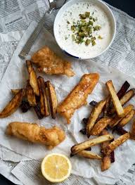 Fish And Chips Opskrift Med Skon Hjemmelavet Sauce Tartare Fish And Chips Aftensmad Opskrifter