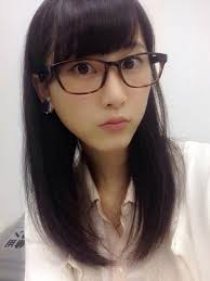 Glasses-wearing Girl Fan Club