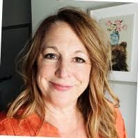 Deb Bauer's Instagram, Twitter & Facebook