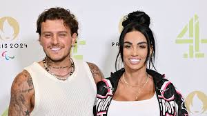 Katie Price, 46, reveals what is 'wrong' in her relationship with JJ Slater,  32, as she admits she 'doesn't feel free' amid rumours they had split |  Daily Mail Online