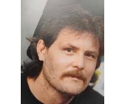 Wade Whitman's Instagram, Twitter & Facebook