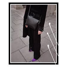 We did not find results for: 157 Top 5 Black Mini Midi Bags The White Print