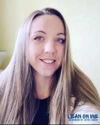 Danielle Rees's Instagram, Twitter & Facebook