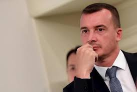 Rocco casalino poco dopo il termine del gf1. Rocco Casalino Negava Di Essere Gay La Rivelazione Di Marina La Rosa