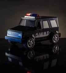 The included police figure lets you stop crimes committed by the dastardly criminal figure, and the swat van takes the captured bad guy straight to jail. Roblox Action Collection Jailbreak Swat Unit Vehicle With Exclusive Sunnytoysngifts Com