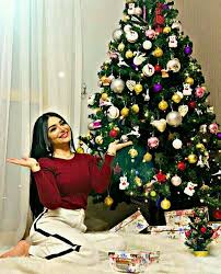 هيفاء حسوني عيد كرسمس 2019 رمزيات بنات Baby Girl Room Girl Room Holiday Decor