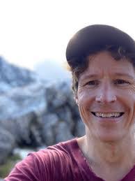 Peter Enz's Instagram, Twitter & Facebook