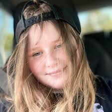 Its one of those things you think will never happen to you. I was doing  about 40 trimmed down in a creek channel and hit a cypress stump. The  engine broke free