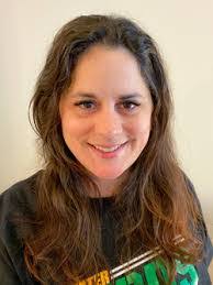 Angela Volk's Instagram, Twitter & Facebook