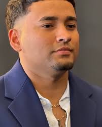 Daren Rivera (@daren_riveraa) • Instagram photos and videos