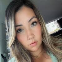 Elizabeth Isaacs's Instagram, Twitter & Facebook