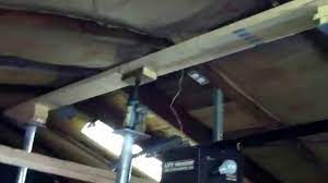 I lifted the entire structure then set a 4 foot tall cripple wall underne. How To Raise A Roof Using A Hydraulic Jack 3 Of 4 Youtube