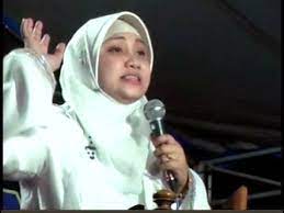 Biodata profil foto tentang biografi ustadzah ita meiga fitri dan juga gosip dan foto keren lainnya selain biografi ustadzah ita meiga fitri hanya di on4top.com Innalillahi Muallaf Ustazah Ita Meiga Fitri Meninggal Dunia Pangkalan Islam
