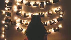Itulah beberapa dekorasi penghias kamar dari tumblr lamp yang bisa kamu praktikkan di kamar. 6 Ide Kreatif Dekorasi Kamar Kos Yang Ramah Di Kantong Lifestyle Liputan6 Com