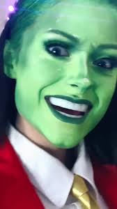 Why is #JimCarrey growing a beard⁉️😂 #screenwriting #screenwriter #sc...