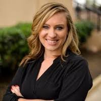 Susan Pollitt's Instagram, Twitter & Facebook