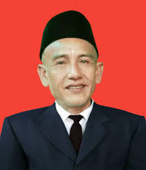 IMPLEMENTASI MANAJEMEN PIMPINAN PONDOK DALAM MENINGKATKAN DAYA SAING  LEMBAGA PENDIDIKAN DI PONDOK PESANTREN ISLAMIC CENTRE NAH