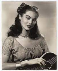 Miss Amber Rose Style Inspiration Vintage Mexicana Vintage Hairstyles 1940s Hairstyles Flowers In Hair