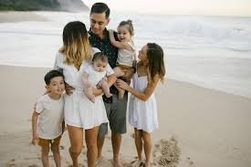 Family portrait photography, family portraits, family beach pictures, family photos, beach family photos. Hawaii Beach Family Session Mersadi Olson Hawaii Family Photographer