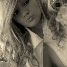 Ashley Sellars's Instagram, Twitter & Facebook