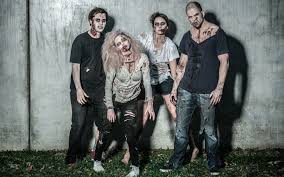 Zombie)‏ هو الجثة المتحركة التي أثارتها وسائل سحرية من الساحرات أو حدث خطأ بالعقل وغالبا ما يطبق هذا المصطلح غير الحقيقي لوصف شخص منوم مجرد من الوعي الذاتي. Ø­Ø¯ÙŠÙ‚Ø© Ø§Ù„Ø²ÙˆÙ…Ø¨ÙŠ ÙÙŠ Ø¯Ø¨ÙŠ ØªÙØªØªØ­ Ø£Ø¨ÙˆØ§Ø¨Ù‡Ø§ Ø¹Ù… Ø§ Ù‚Ø±ÙŠØ¨ ÙÙŠ Ù„Ù…Ø­Ø¨ÙŠ Ù…ØºØ§Ù…Ø±Ø§Øª Ø§Ù„Ø±Ø¹Ø¨ Ù…Ø§ÙŠ Ø¨ÙŠÙˆØª