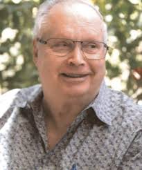 Walter Lenoir Foxworth II was born