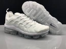Nike Air Vapormax Plus Tn Triple White Men S Women S Running Shoes Nike Running Shoes Women Cycling Shoes Women Sneakers Men Fashion