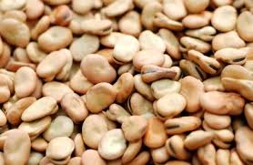 Add about a teaspoon of salt to the water, and add the fava beans. Broad Beans Fava Dried Nutrition Facts Calories In Broad Beans Fava Dried