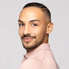 Money Doesn't Buy Happiness, but It Does Buy Plane Tickets with Johanna B.  Voss by Wise and Wine Podcast