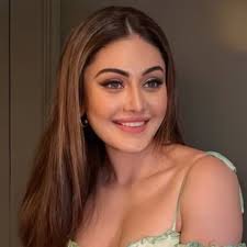 Altıyazılı porno upon walking in, I see a stunning sultry