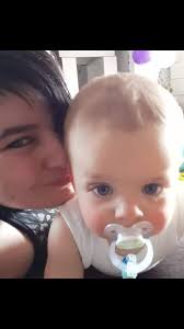 Sharon Dekeyser's Instagram, Twitter & Facebook