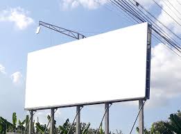 A Evolução das Tecnologias de Mídia Externa: Do Outdoor ao Painel de L