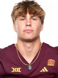 Samuel Leavitt's Instagram, Twitter & Facebook