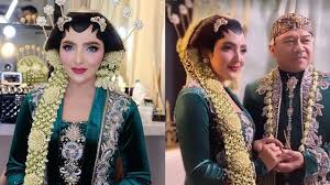 We did not find results for: 6 Momen Pemotretan Ashanty Pakai Busana Adat Jawa Bak Pengantin Baru Hot Liputan6 Com