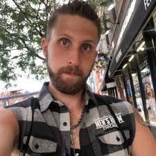 Eric Redfern's Instagram, Twitter & Facebook