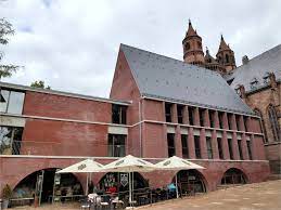Haus am dom , worms/ deutschland. Warmepumpen Beispiele Aus Allen Deutschen Stadten