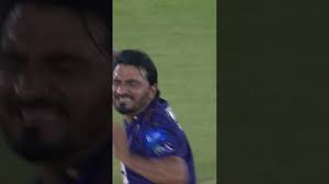 Ali Majid strikes one for the Gladiators 😮‍💨 #HBLPSLX I #ApnaXHai I  #KKvQG M2M1A