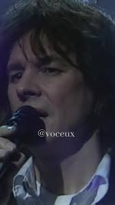 Colin Blunstone Acapella Performance of Old and Wise in 1991
