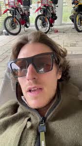 The parents take care of the kids so that the kids take care of them once  they become old. Americans call this a provilege, we call it mediterrean  culture. #culture #college #usavseurope #italyvsusa