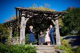 Nyc Elopement Packages For A Lovely New York Elopement Nyc Elopement New York Wedding Elopement