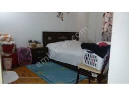 İnönü caddesine yürüme mesafesinde bakımlı bahçeli daire. Izmir Kahramanlar Satilik Kat 1 3 1 Daire Evler