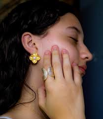 Zoe by Fer Alfaro added a new photo —...