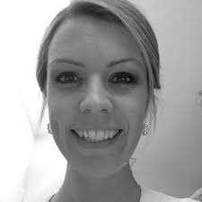 larissa-holmes-code&-client