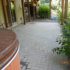 Also consider the orientation of the patio in regards to how much sunlight the patio will receive during the hottest part of the day. How To Lay Pavers For A Patio Fixing A Brick Patio Yourself Dengarden