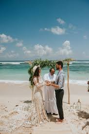Boho Picnic Style Melasti Beach Wedding In Bali Junebug Weddings Beach Theme Wedding Beach Theme Wedding Dresses Beach Wedding