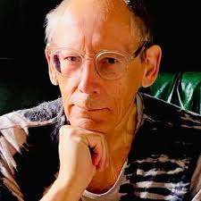 Hannah Sutter (@HannahSutter)