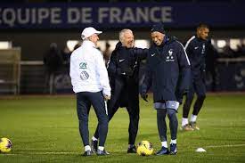 Site de foot sur l'equipe de france créé et administré par greg vacher. Bleus Les Matches Amicaux Contre L Ukraine Et La Finlande Reportes A Juin L Equipe